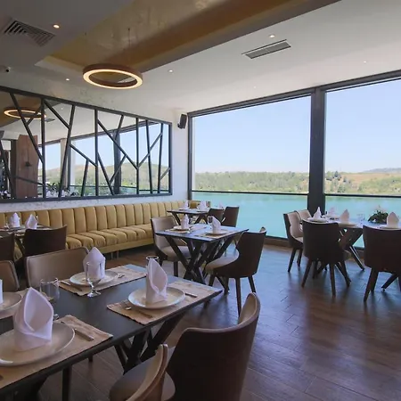 Hotel Glorius Veles